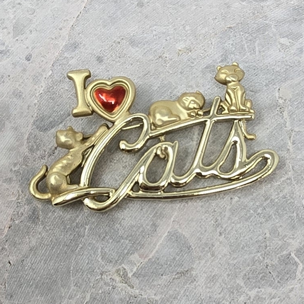 Vintage AJC gold tone “I Love Cats” pin brooch valentine cat‎ animal